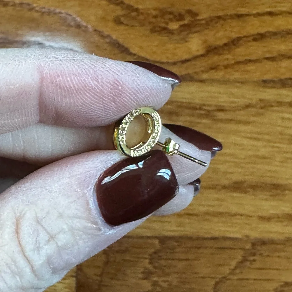 ❤️ Green “H” Gold Post‎ Earrings